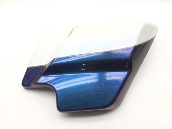 Right Side Cover 2010 Harley-Davidson Electra Glide Ultra Limited FLHTK 2723 x