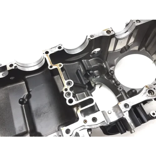 Upper Lower Center Cases Case 2006 Suzuki Boulevard M109R 2731A 19