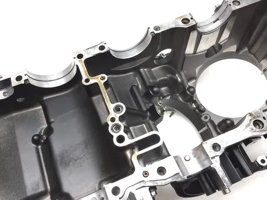 Upper Lower Center Cases Case 2006 Suzuki Boulevard M109R 2731A