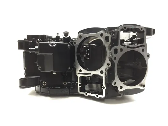 Upper Lower Center Cases Case 2006 Suzuki Boulevard M109R 2731A