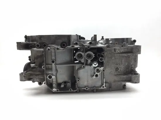 Upper Lower Center Cases Case 2006 Suzuki Boulevard M109R 2731A