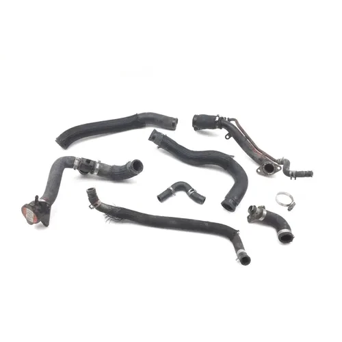 Engine Radiator Cooling Hoses 2006 Suzuki Boulevard M109R 2731 x 3