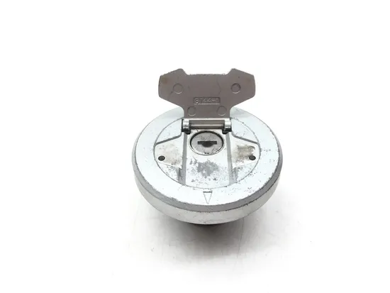 Lockset Ignition Trunk Tank Gas Cap Key 2006 Suzuki Boulevard M109R 2731A