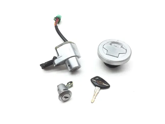 Lockset Ignition Trunk Tank Gas Cap Key 2006 Suzuki Boulevard M109R 2731A