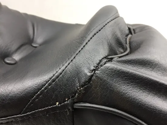 Seat 1999 Harley-Davidson Electra Glide FLHT 2738A x