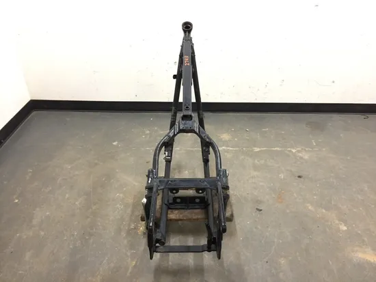 Main Frame Chassis CLN Ready To Go 2004 Harley-Davidson Fatboy EFI FLSTFI 2748