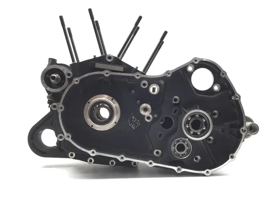 Engine Left Right Center Cases 2005 Harley Sportster 1200 Custom XL1200C 2724 x