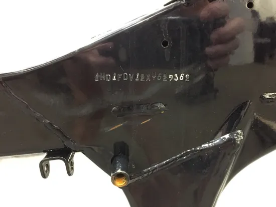 Main Frame Chassis CLN Ready To Go 1999 Harley-Davidson Road King FLHR 2728 x