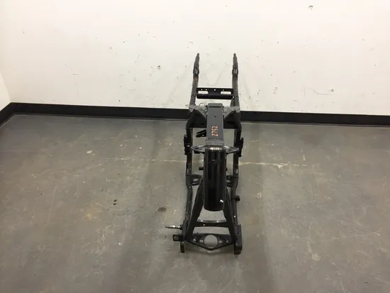 Main Frame Chassis CLN 2000 Harley Electra Glide Ultra Classic EFI FLHTCUI 2752A