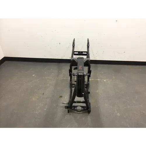 Main Frame Chassis CLN 2000 Harley Electra Glide Ultra Classic EFI FLHTCUI 2752A 5