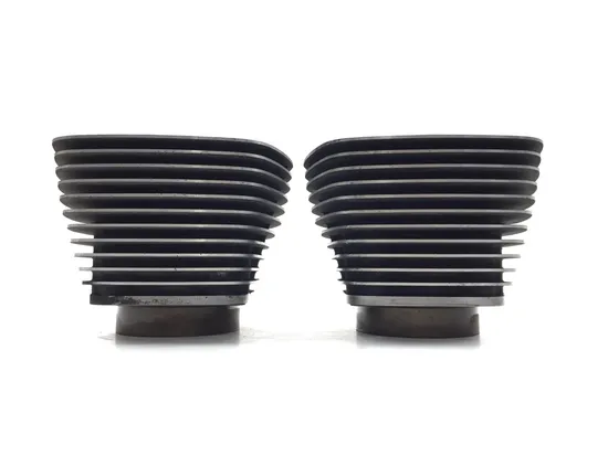 Front Rear Cylinder Jugs w Pistons 1999 Harley-Davidson Road King FLHR 2728A