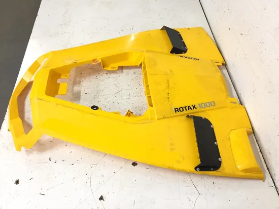 Center Hood 2011 Can-Am Commander 1000 4x4 X 2756A x