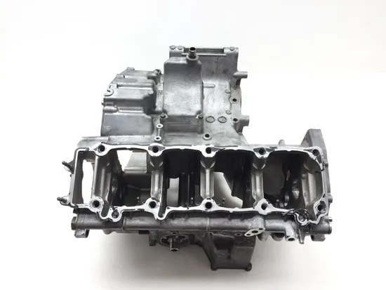 Upper Lower Center Cases Case 2000 Suzuki Hayabusa GSX1300R 2771A