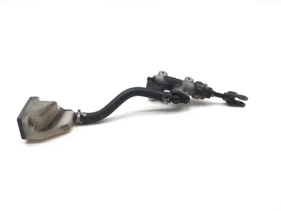 Rear Brake Master Cylinder 2000 Suzuki Hayabusa GSX1300R 2771A x