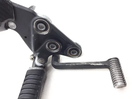 Right Rearset Brake Bracket Foot Peg 2000 Suzuki Hayabusa GSX1300R 2771A x