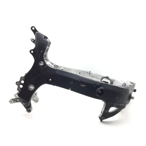 Main Frame Chassis CLN Ready To Go 2000 Suzuki Hayabusa GSX1300R 2771A x 3