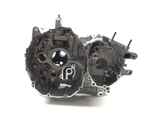 Upper Lower Center Cases Case 2007 Suzuki Hayabusa GSX1300R 2765A