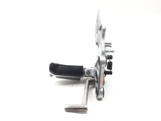 Right Rearset Brake Bracket Foot Peg 2007 Suzuki Hayabusa GSX1300R 2765A x