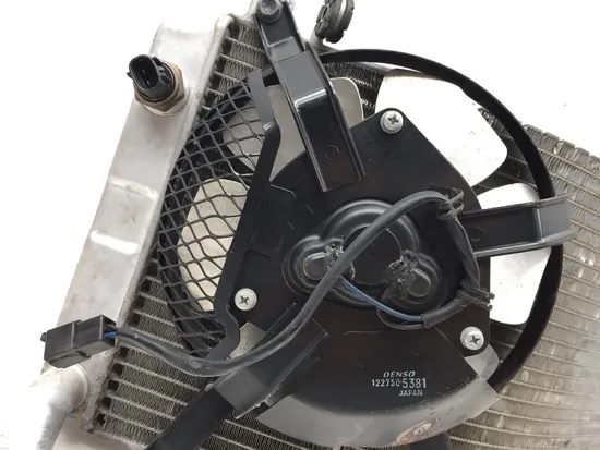 Radiator Cooling Front Fluid with Fan 2007 Suzuki Hayabusa GSX1300R 2765A x