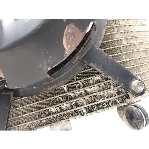 Radiator Cooling Front Fluid with Fan 2007 Suzuki Hayabusa GSX1300R 2765A x 11