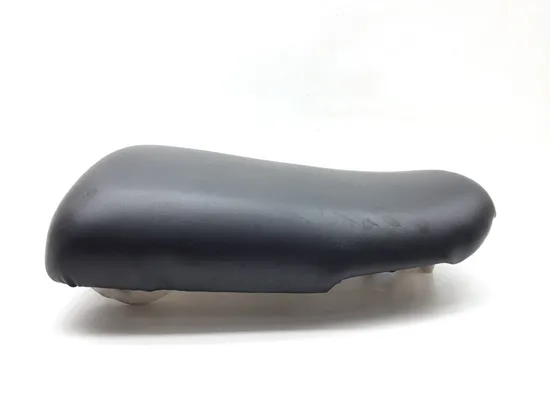 Rear Passenger Seat Back Pad Cushion 2007 Suzuki Hayabusa GSX1300R 2776A x