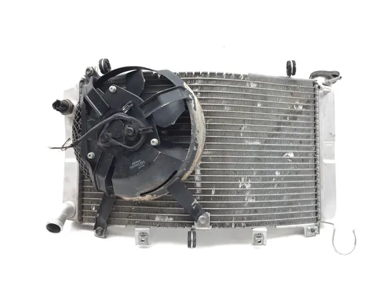 Radiator Cooling Front Fluid with Fan 2007 Suzuki Hayabusa GSX1300R 2776A PARTS