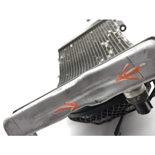Radiator Cooling Front Fluid with Fan 2007 Suzuki Hayabusa GSX1300R 2776A PARTS 13