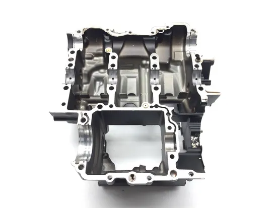 Upper Lower Center Cases Case 2016 Triumph Daytona 675 ABS 2789A