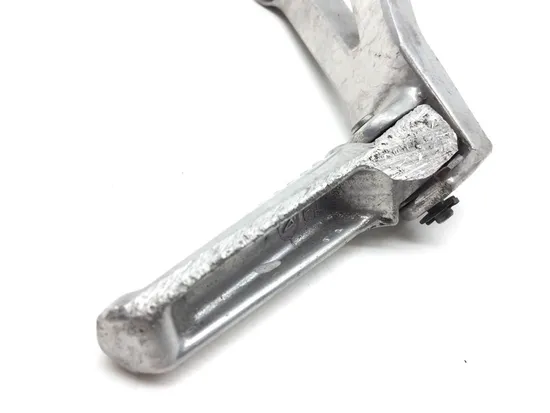 Right Rear Back Passenger Peg Bracket Side 2001 Honda CBR929RR 2775A x