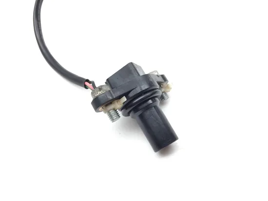 Engine Speed Sensor 2001 Honda CBR929RR 2775A 3