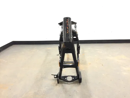 Main Frame Chassis CLN 2002 Harley Road King Screamin Eagle EFI FLHRSEI 2792A x