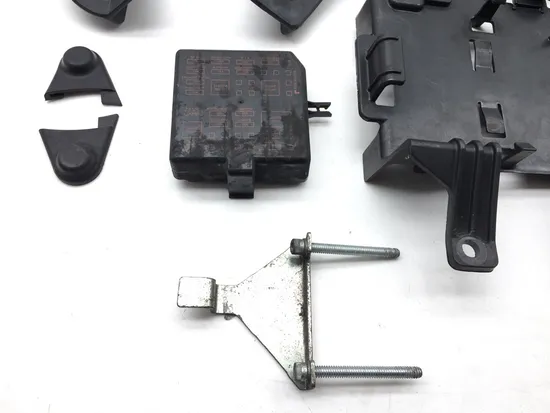 Misc Bracket Set 2009 Harley-Davidson Electra Glide Ultra Classic FLHTCUI 2788A