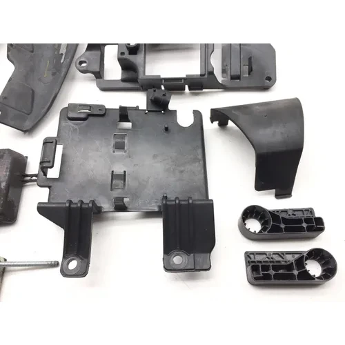 Misc Bracket Set 2009 Harley-Davidson Electra Glide Ultra Classic FLHTCUI 2788A 9