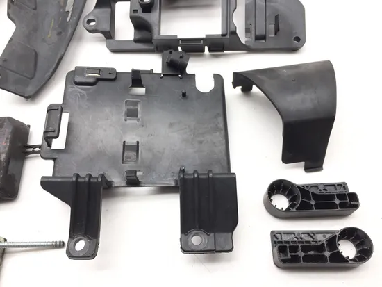 Misc Bracket Set 2009 Harley-Davidson Electra Glide Ultra Classic FLHTCUI 2788A