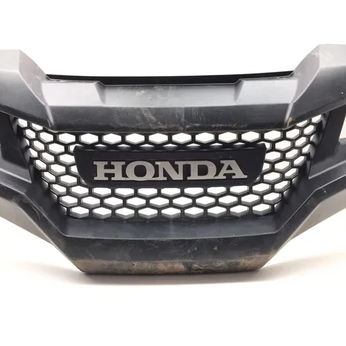 Plastic Headlight Surround Casing Bezel 2015 Hond Pioneer 700-4 2791A 7