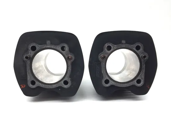Front Rear Cylinder Jugs w Pistons 2000 Harley Softail 2786A
