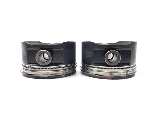 Front Rear Cylinder Jugs w Pistons 2000 Harley Softail 2786A