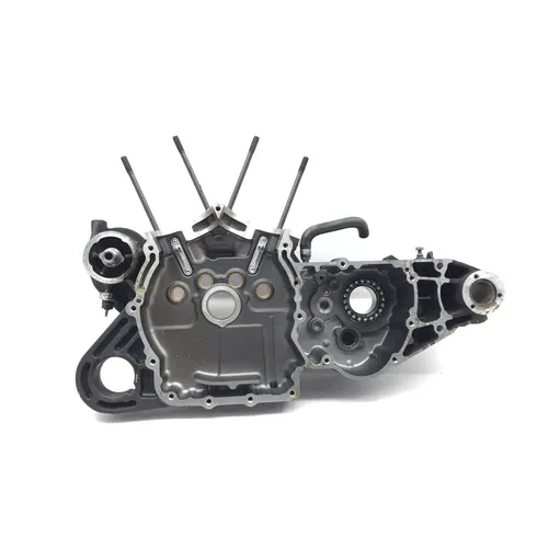 Engine Left Right Center Cases  2006 Harley 1200 Sportster 2772A 11