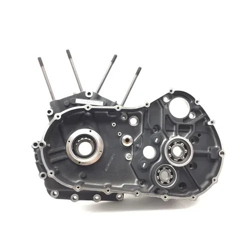Engine Left Right Center Cases  2006 Harley 1200 Sportster 2772A 9
