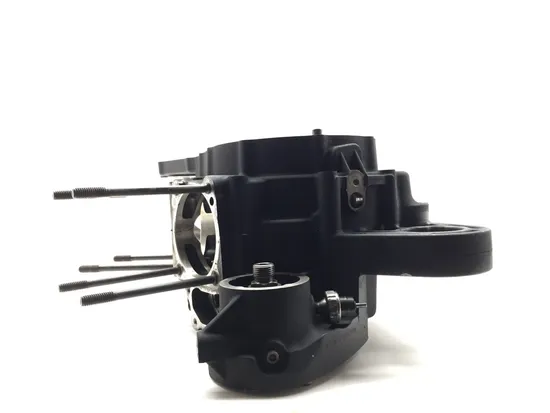 Engine Left Right Center Cases  2006 Harley 1200 Sportster 2772A