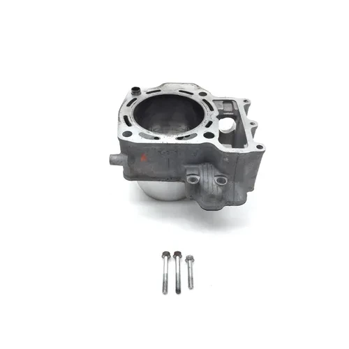 Engine Cylinder Jug Rear 2019 Kawasaki Brute Force 750 KVF750 4x4i 2768  PARTS 3
