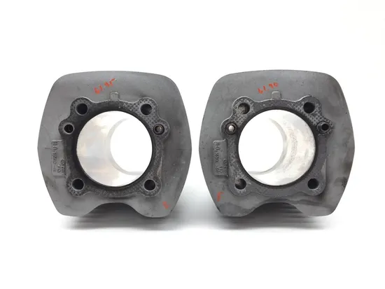 Front Rear Cylinder Jug Set 2001 Harley-Davidson Electra Glide FLHT 2780A