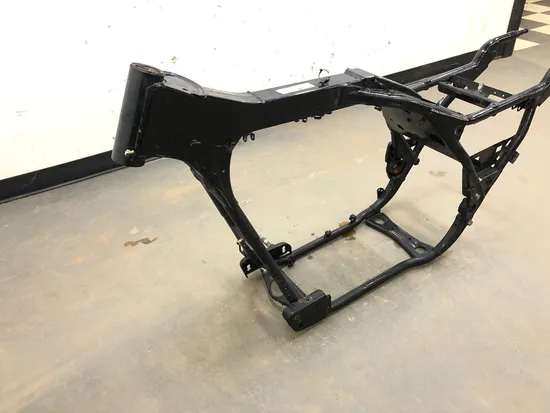 Main Frame Chassis CLN 2001 Harley Electra Glide Ultra Classic EFI FLHTCUI 2804A