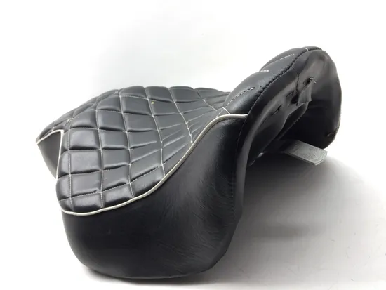 Front Seat Rider Driver Pad Cushion A 2006 Harley Electra Glide FLHTCUI 2802A x