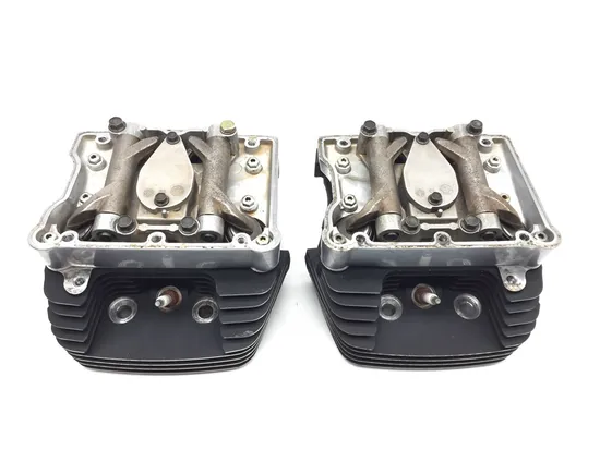 Front Rear Cylinder Head Set 2004 Harley-Davidson Electra Glide FLHT 2799A x
