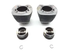 Front Rear Cylinder Jugs w Pistons 04 Harley-Davidson Electra Glide FLHT 2799A