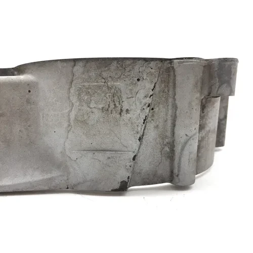 Inner Primary Clutch Cover 2004 Harley-Davidson Electra Glide FLHT 2799A x 9