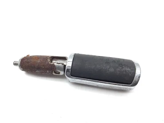 Left Right Set Passenger Peg Bracket 2004 Harley Electra Glide FLHT 2799A x