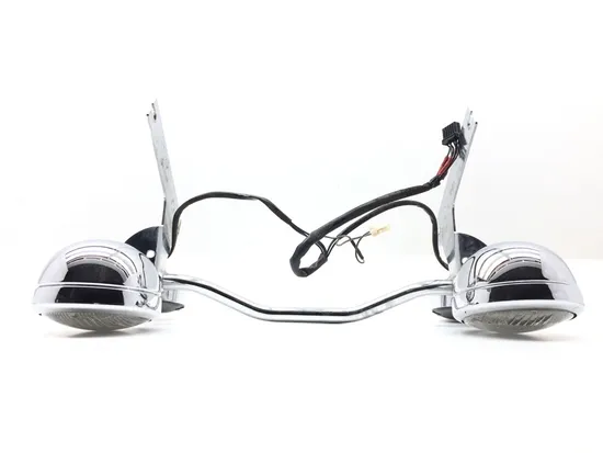 Front Spot Light Turn Signal Bar 2004 Harley-Davidson Electra Glide FLHT 2799A x