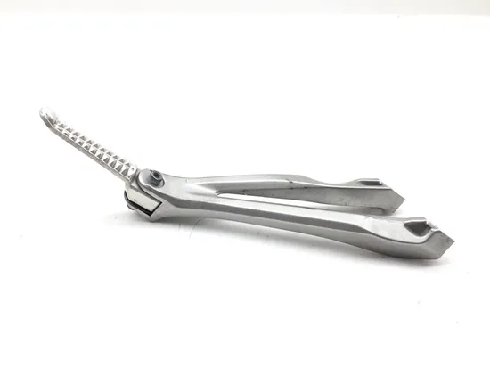 Right Rear Back Passenger Peg Bracket Side 2006 Yamaha YZF R1 2801A